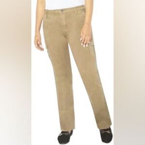 Well Worn Women's High Rise Cargo Pants